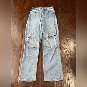 WILD FABLE Light Blue Distressed Women's Straight Leg Jeans